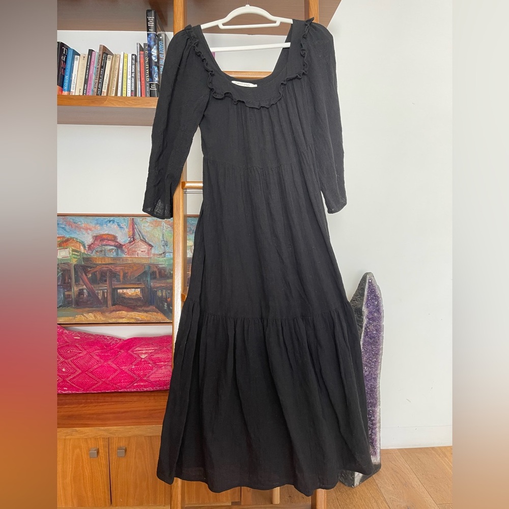 Elegant Black Maxi Dress